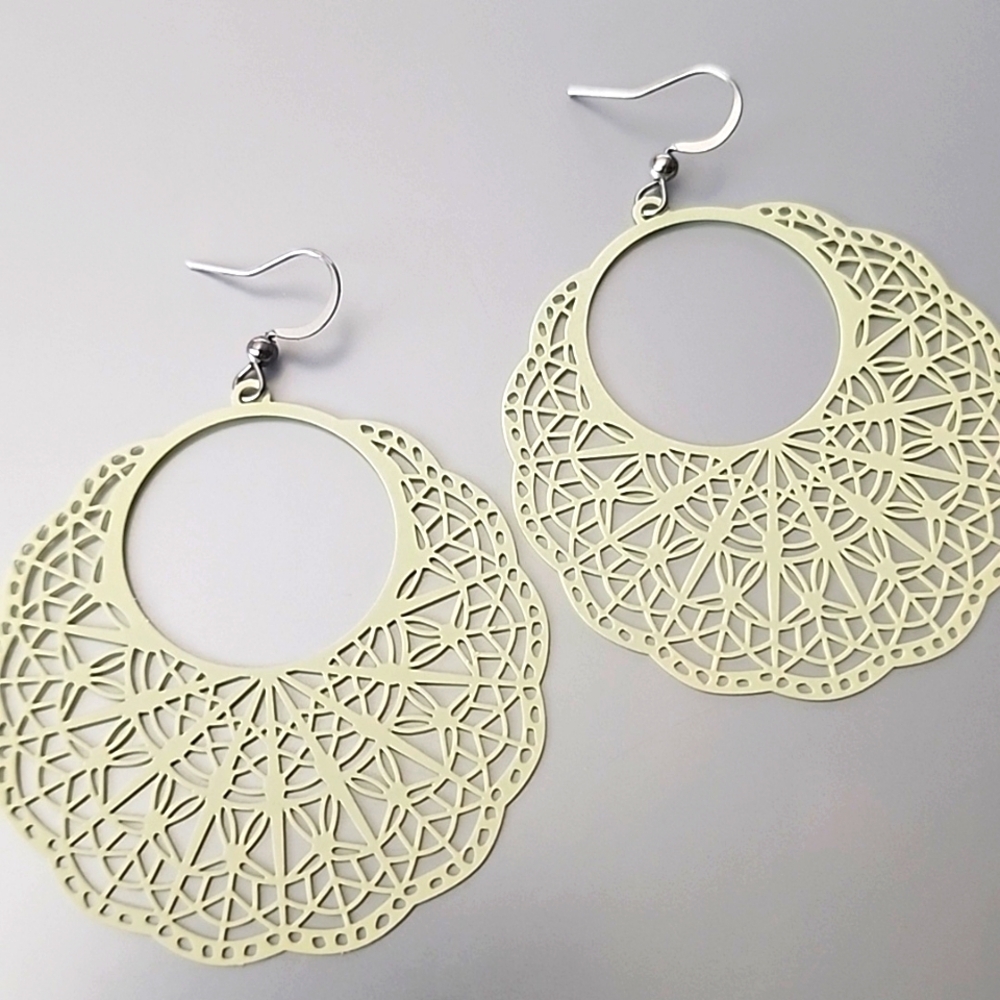 Lace Chandelier  Ivory Earring 925 French Hook Earrings